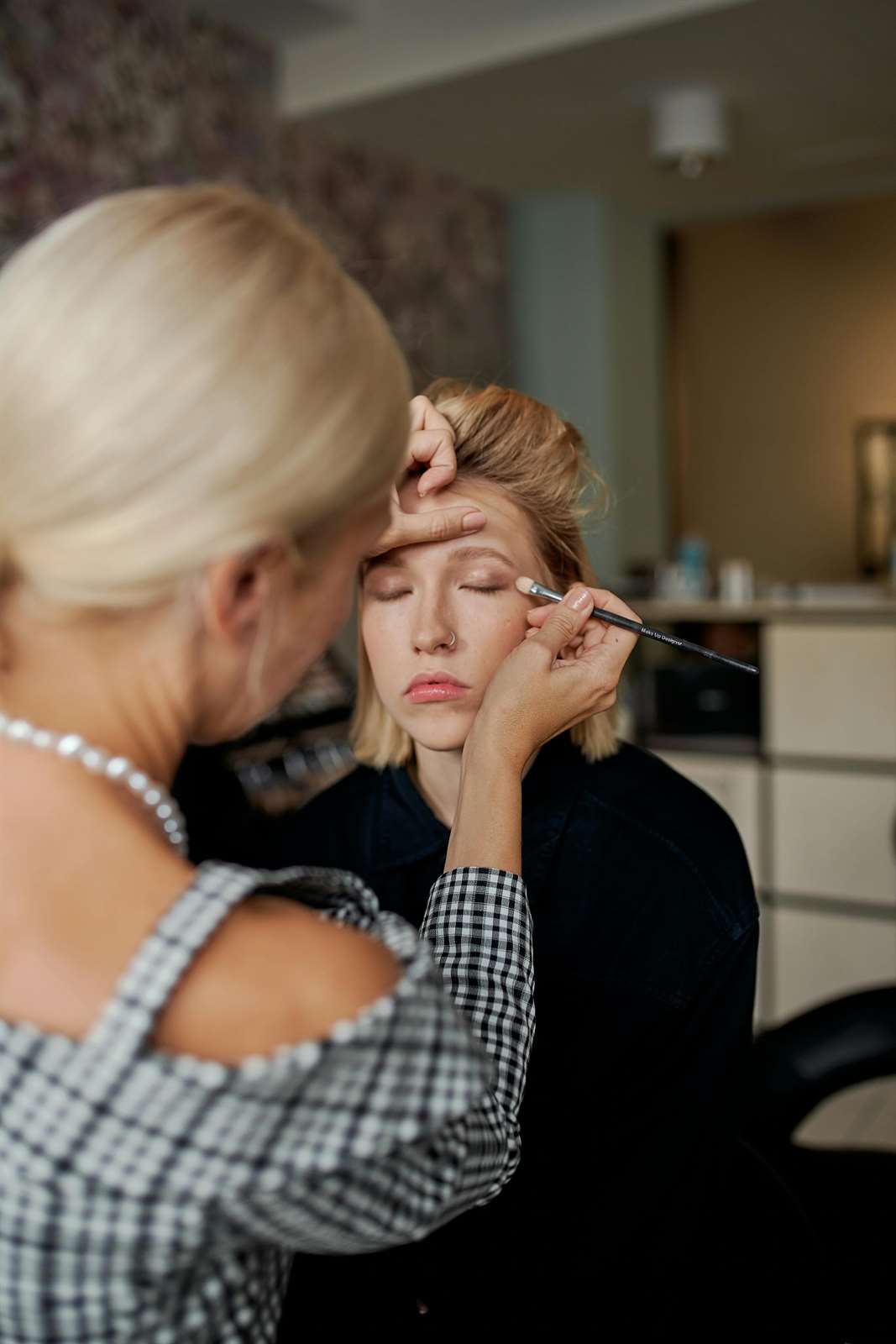 Make-up services